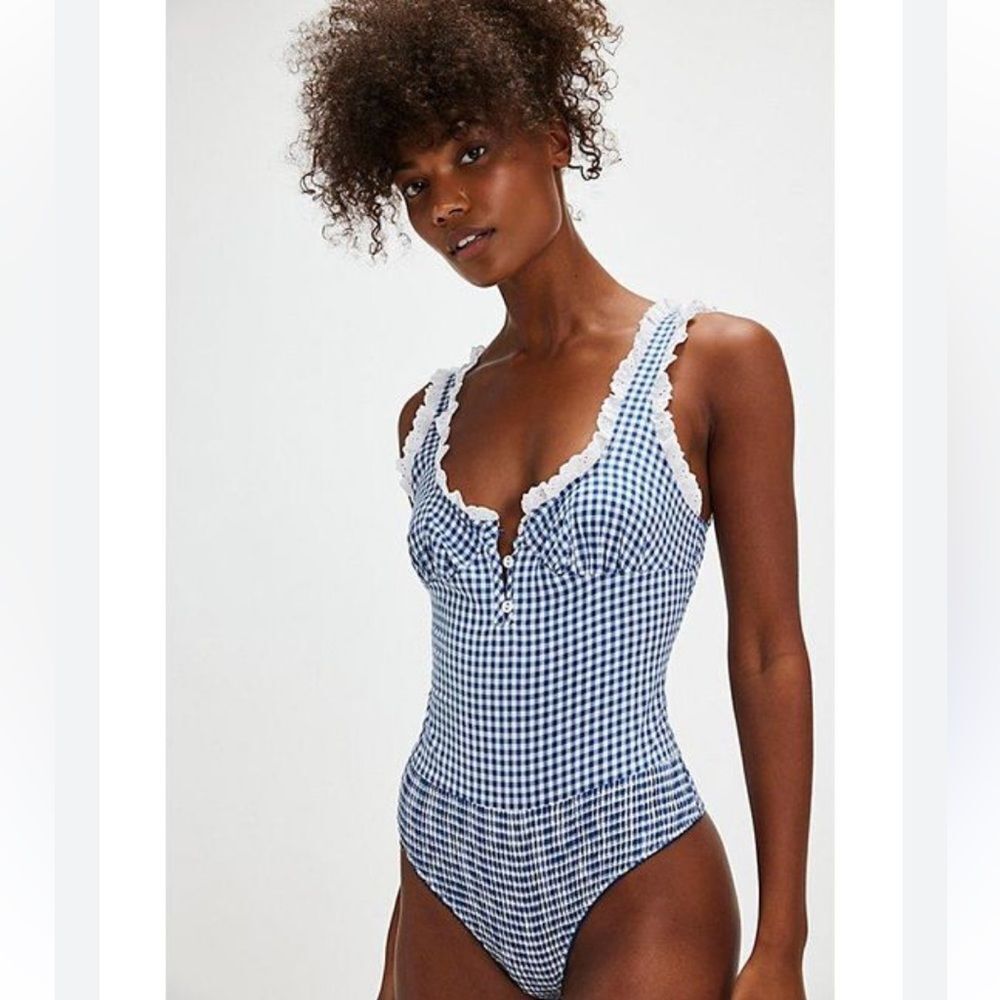 Free People Intimately Cassie Blue and White Gingham Bodysuit size Small 🎀